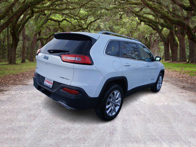 used 2015 Jeep Cherokee car, priced at $13,355