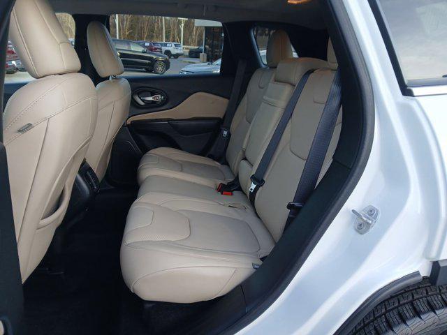 used 2015 Jeep Cherokee car, priced at $13,355