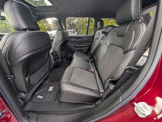 new 2025 Jeep Grand Cherokee car, priced at $44,480
