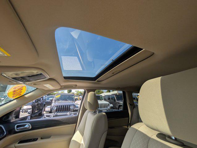 used 2020 Jeep Grand Cherokee car, priced at $18,566