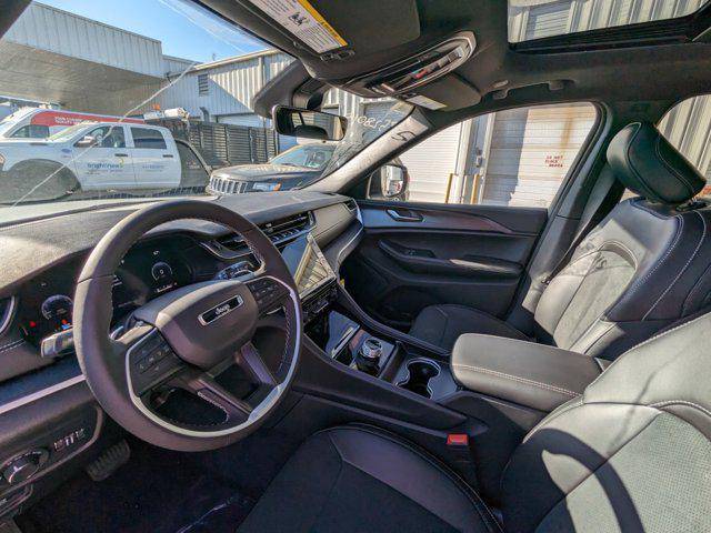 new 2025 Jeep Grand Cherokee car, priced at $43,348