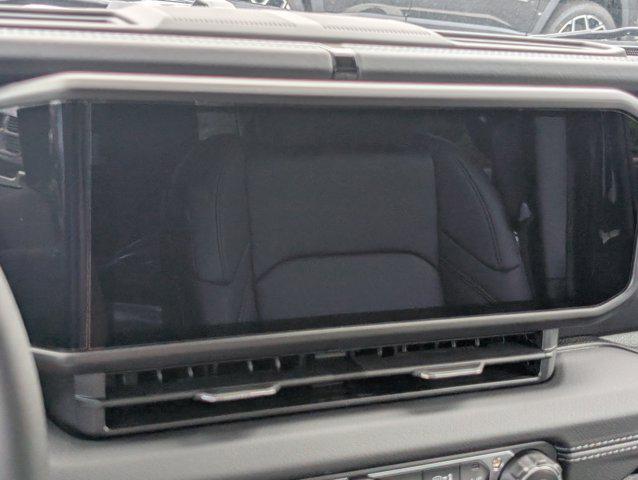 new 2025 Jeep Gladiator car, priced at $48,972
