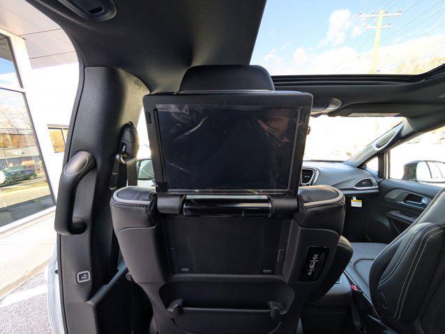 new 2026 Chrysler Pacifica car, priced at $48,465