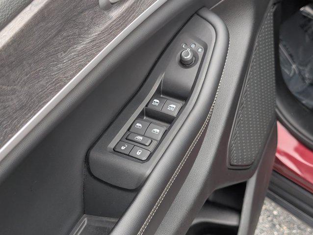 used 2024 Jeep Grand Cherokee car, priced at $33,407