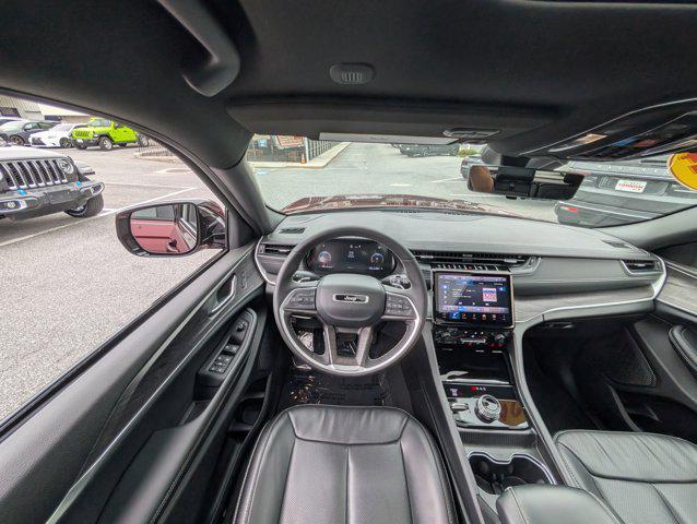 used 2024 Jeep Grand Cherokee car, priced at $33,407