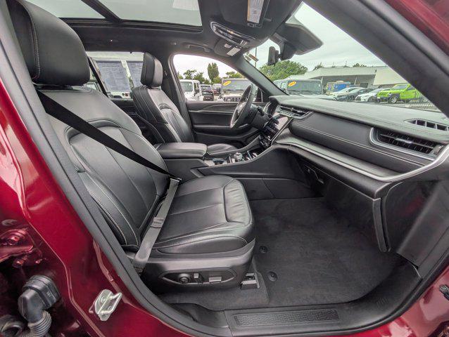 used 2024 Jeep Grand Cherokee car, priced at $33,407