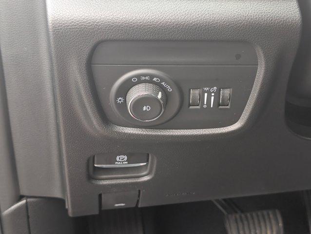 used 2024 Jeep Grand Cherokee car, priced at $33,407