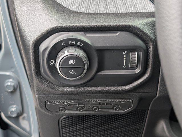 new 2025 Jeep Gladiator car, priced at $40,473