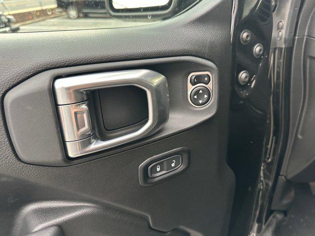 new 2025 Jeep Wrangler car, priced at $51,420