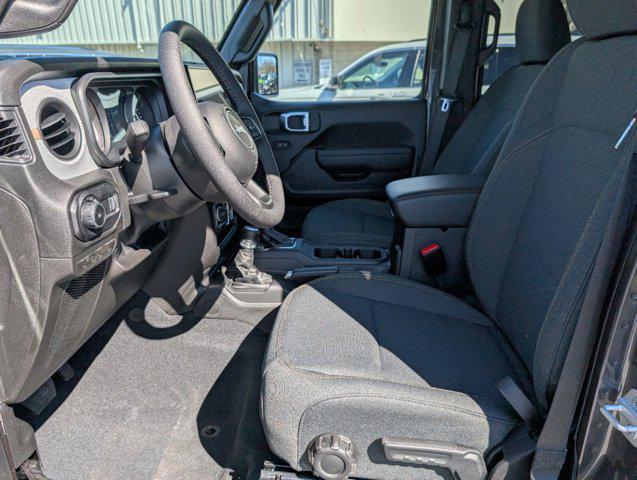 new 2025 Jeep Wrangler car, priced at $43,623