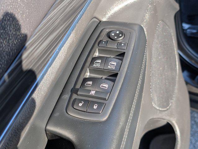used 2020 Jeep Grand Cherokee car, priced at $23,166