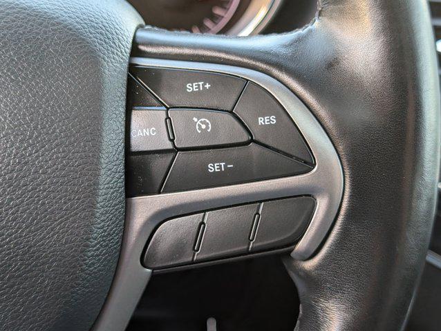 used 2020 Jeep Grand Cherokee car, priced at $23,166