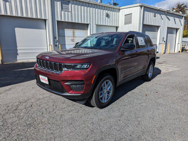 new 2025 Jeep Grand Cherokee car, priced at $40,466