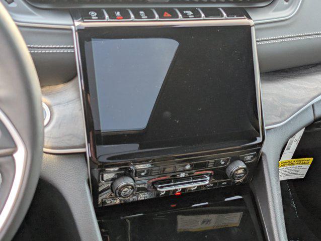 new 2025 Jeep Grand Cherokee car, priced at $44,391