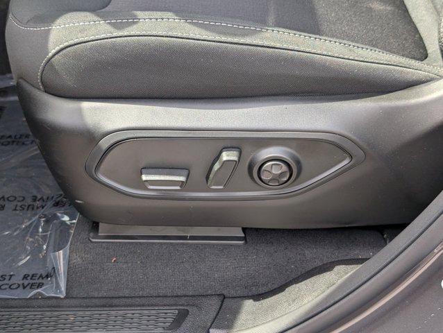 new 2025 Jeep Grand Cherokee L car, priced at $43,229