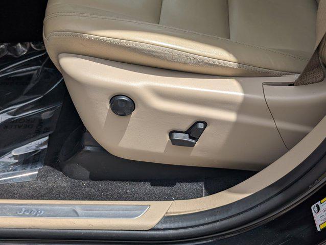 used 2021 Jeep Grand Cherokee car, priced at $25,211
