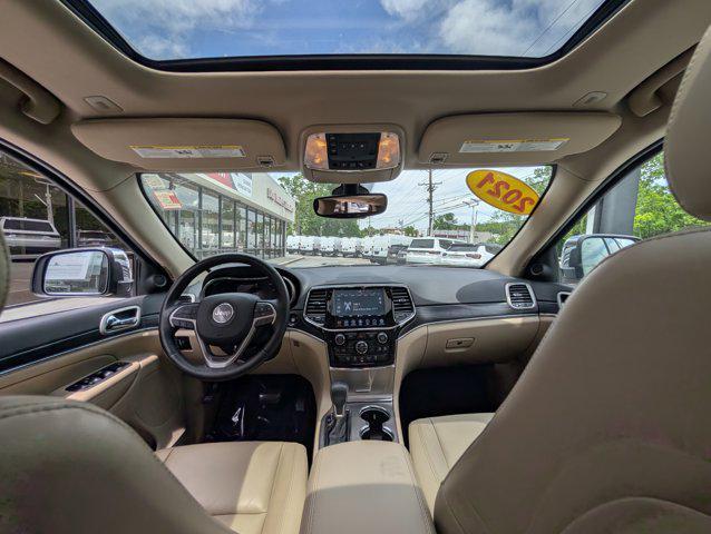 used 2021 Jeep Grand Cherokee car, priced at $25,211