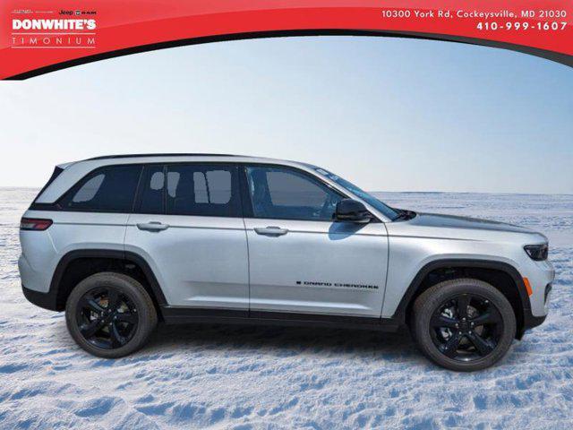 new 2024 Jeep Grand Cherokee car, priced at $39,844