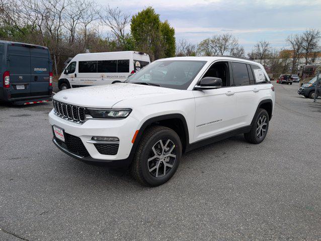 new 2025 Jeep Grand Cherokee car, priced at $48,488