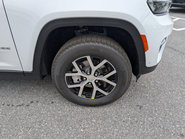 new 2025 Jeep Grand Cherokee car, priced at $46,593