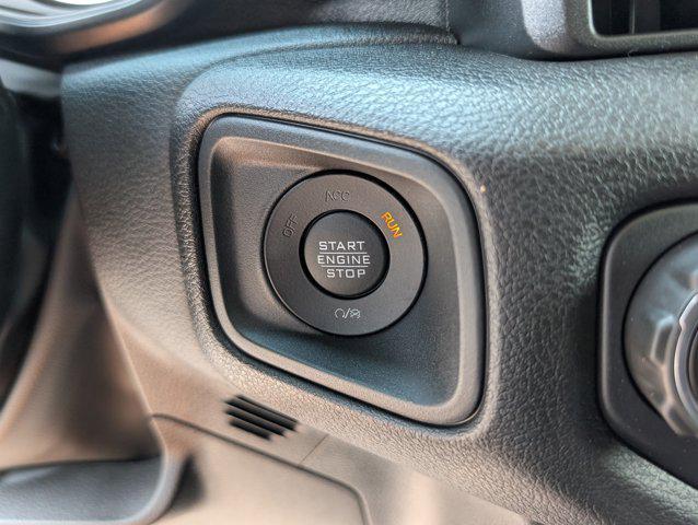 new 2025 Jeep Wrangler car, priced at $43,123