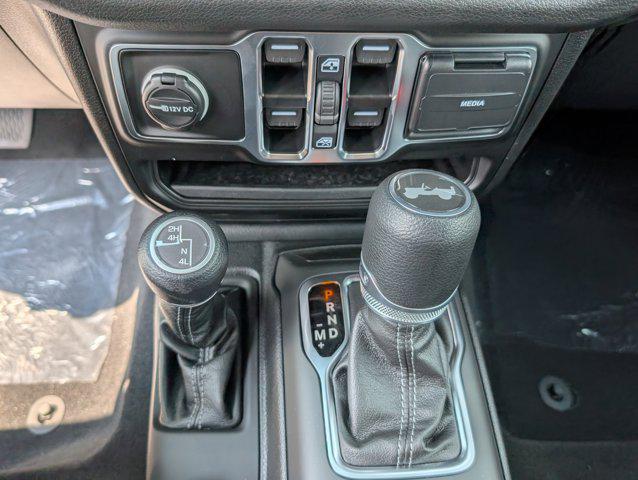 new 2025 Jeep Wrangler car, priced at $43,123