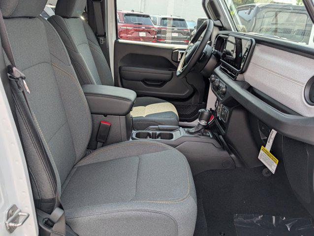 new 2025 Jeep Wrangler car, priced at $43,123