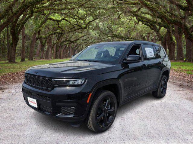 new 2024 Jeep Grand Cherokee L car, priced at $40,304