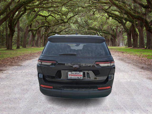 new 2024 Jeep Grand Cherokee L car, priced at $40,304