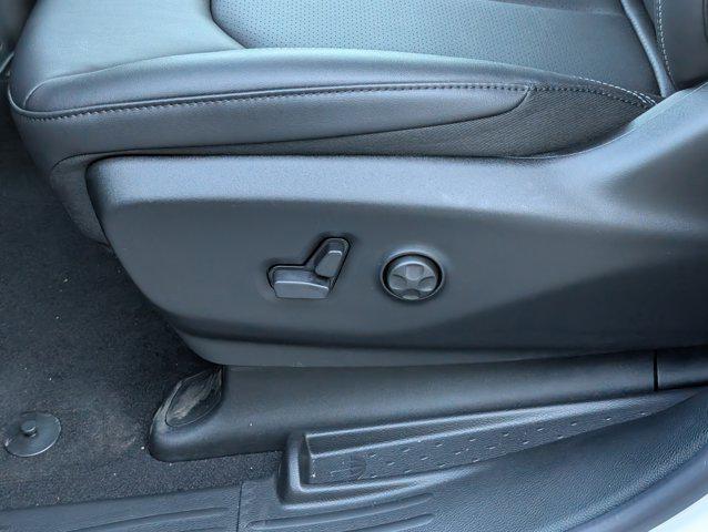 new 2026 Chrysler Pacifica car, priced at $44,617