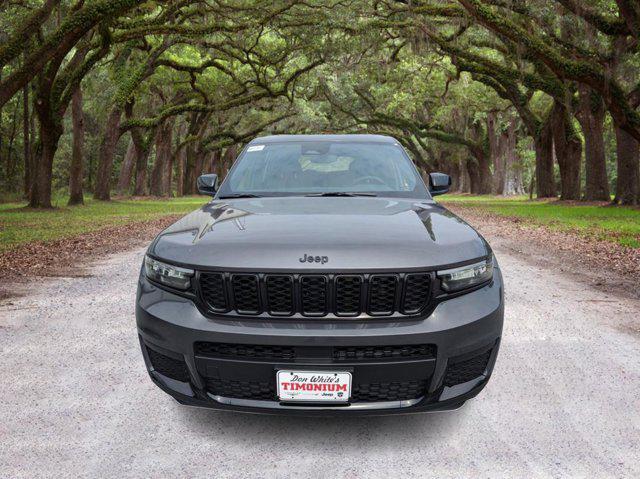 new 2024 Jeep Grand Cherokee L car, priced at $40,304