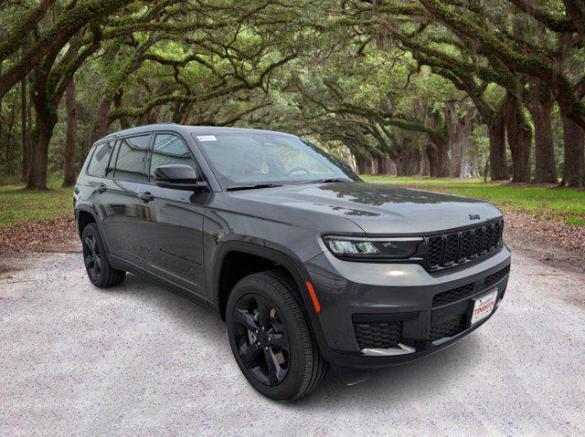 new 2024 Jeep Grand Cherokee L car, priced at $40,304