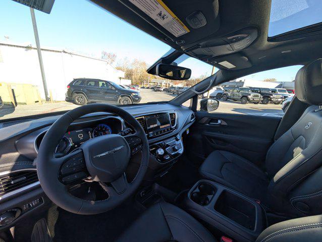 new 2026 Chrysler Pacifica car, priced at $44,617