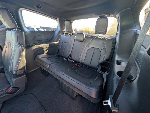 new 2026 Chrysler Pacifica car, priced at $44,617