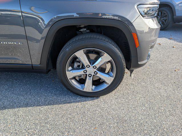 used 2022 Jeep Grand Cherokee L car, priced at $31,028