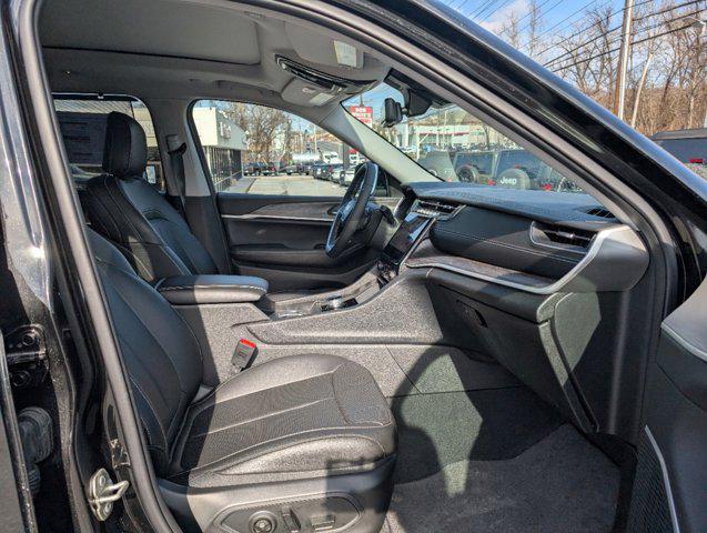 new 2024 Jeep Grand Cherokee L car, priced at $51,607