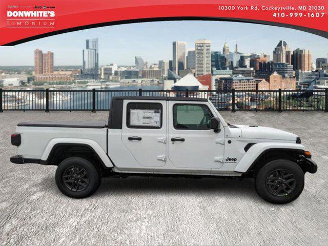 new 2024 Jeep Gladiator car, priced at $41,130