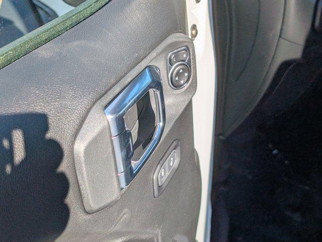 new 2026 Jeep Wrangler car, priced at $48,177