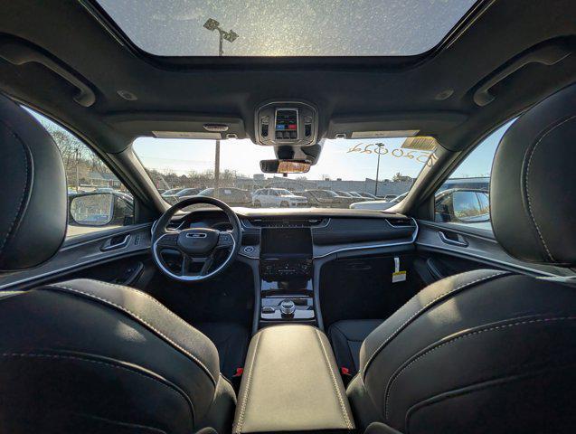 new 2025 Jeep Grand Cherokee L car, priced at $48,984