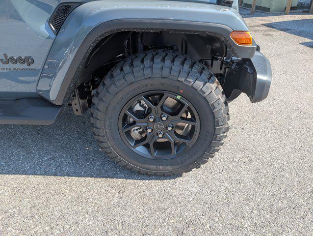 new 2025 Jeep Gladiator car, priced at $48,972