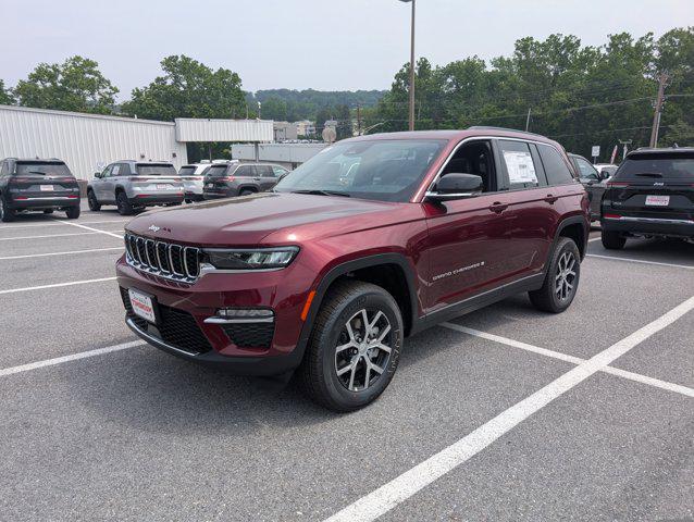 new 2025 Jeep Grand Cherokee car, priced at $43,391