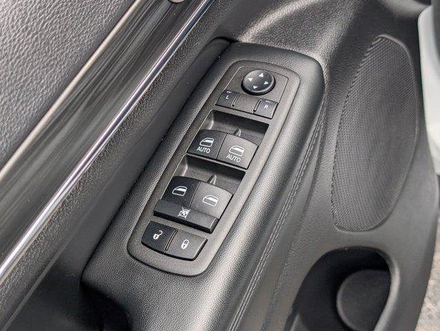 used 2021 Jeep Grand Cherokee car, priced at $28,490