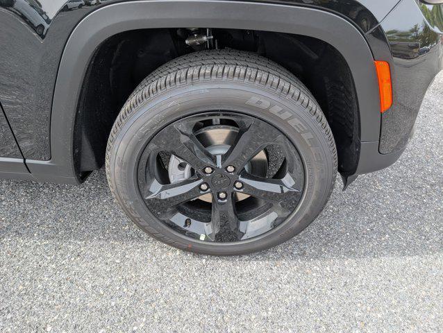 new 2025 Jeep Grand Cherokee car, priced at $40,813