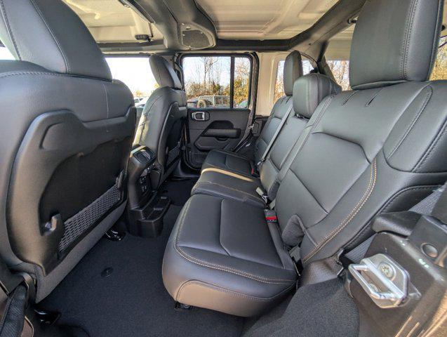 new 2025 Jeep Wrangler car, priced at $54,045