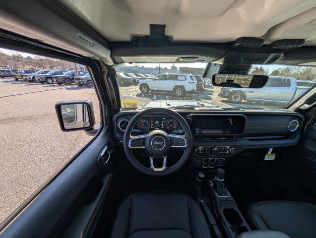new 2025 Jeep Wrangler car, priced at $54,045