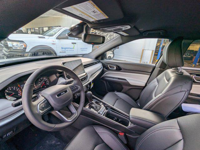 new 2025 Jeep Compass car, priced at $32,109