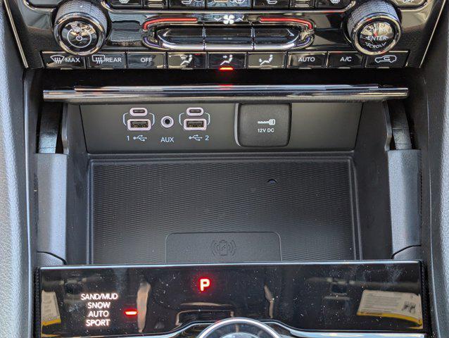 new 2025 Jeep Grand Cherokee car, priced at $52,715