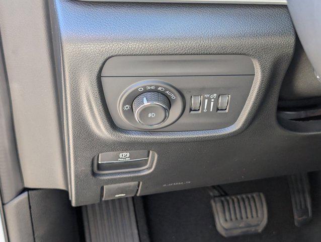 new 2025 Jeep Grand Cherokee car, priced at $52,715