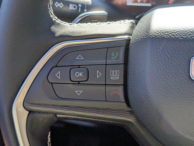 new 2025 Jeep Grand Cherokee car, priced at $39,333