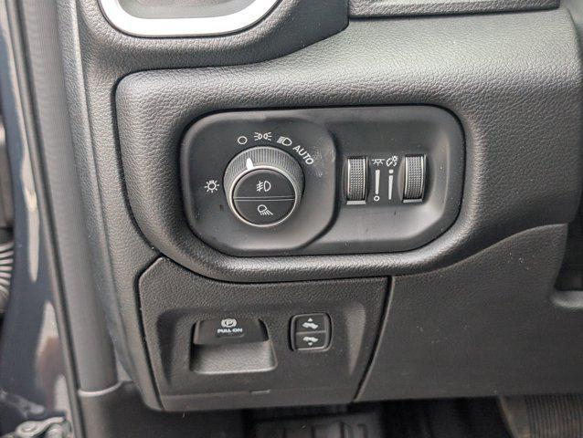 new 2025 Ram 1500 car, priced at $52,817